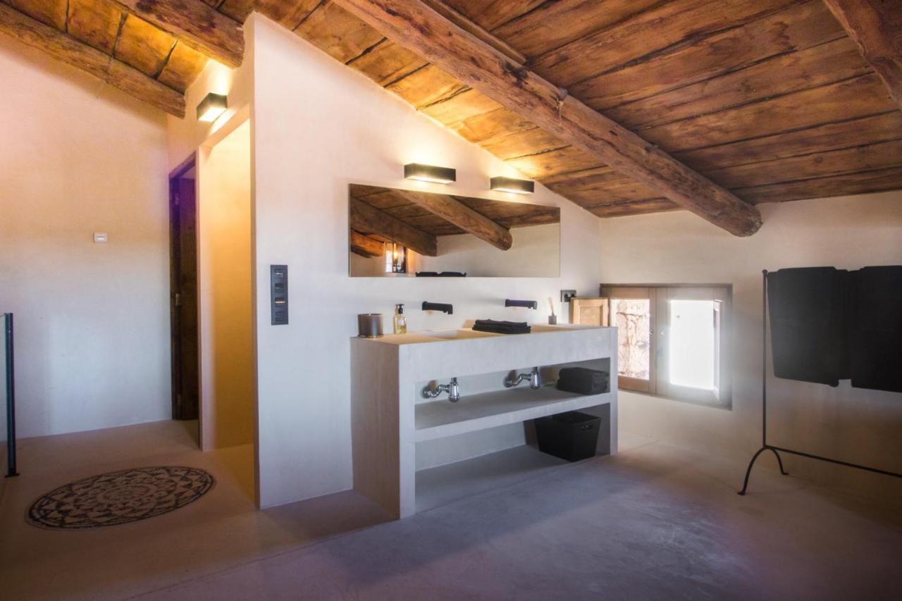 Con Piscina Holiday home *